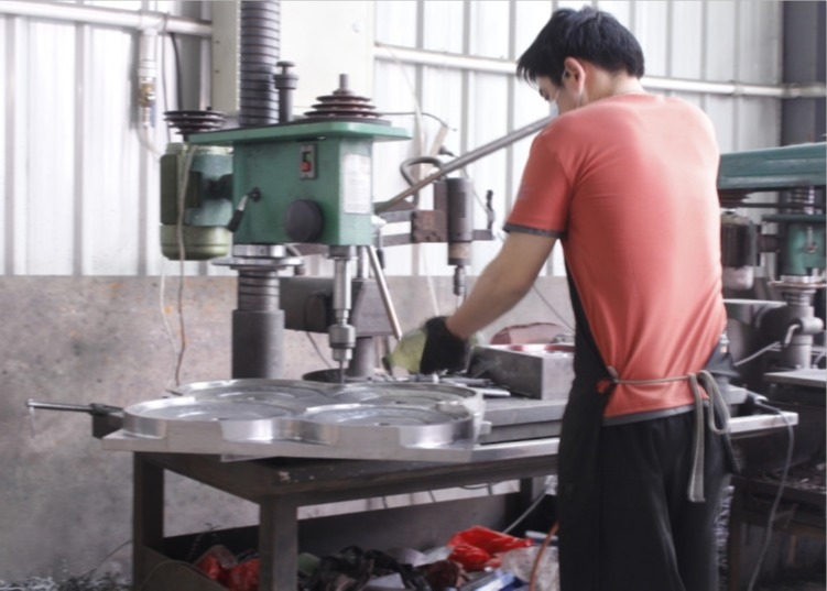 Kitchenware Melamine Plates Bowls Compression Mould High Precision