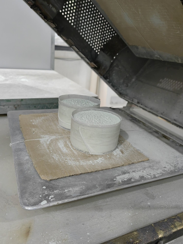 A1 Food Grade Melamine Urea Formaldehyde Resin Powder C3H6N6