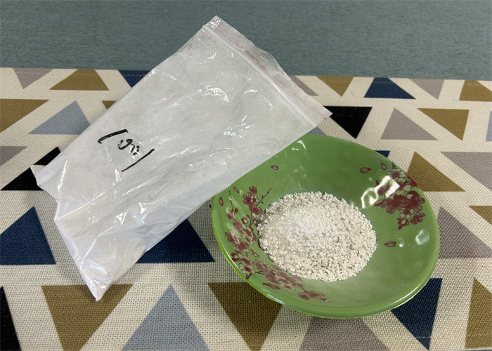 Non Toxic Pure Melamine Powder White Appearance For Normal Temperatures And Pressures