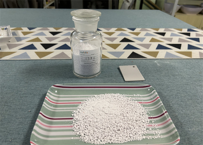99.8% Melamine Moulding Powder Resin Raw Material C3h6n6