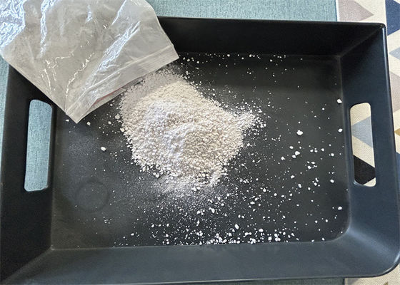 99.9% Purity Melamine Raw Material Glazing Powder Non Toxic 25kg / Bag Cyanuramide