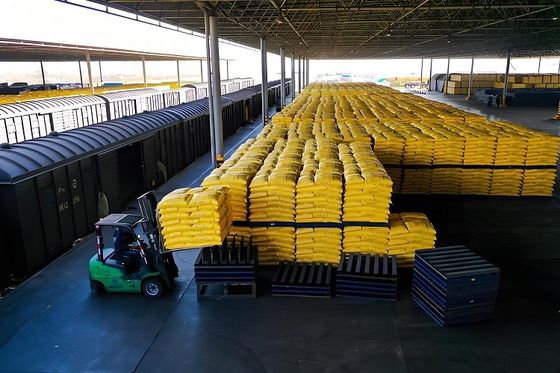 Pure White Color Melamine Formaldehyde Resin Powder Making Melamine Plate