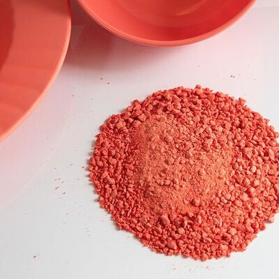 SONYEE High-purity Melamine Red Granules for Industrial Applications